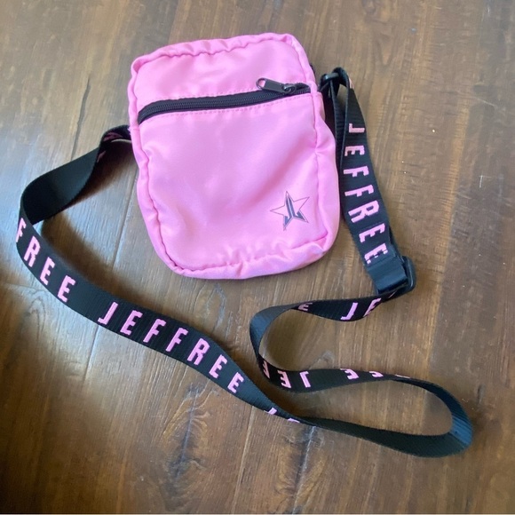 Jeffree Star Cosmetics Hot Pink Side Bag Crossbody Makeup Black Adjustable Strap - Picture 1 of 10